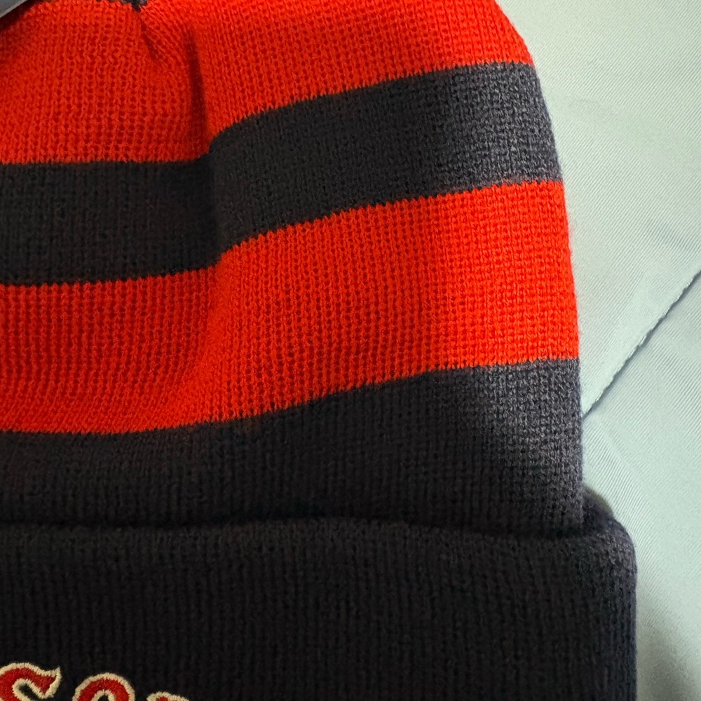 Fanatics Red and Blue Red Sox Beanie new with tags - Picture 7 of 8